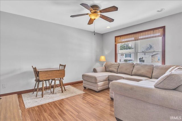 5708 Berry Lane, Evansville, IN 47710