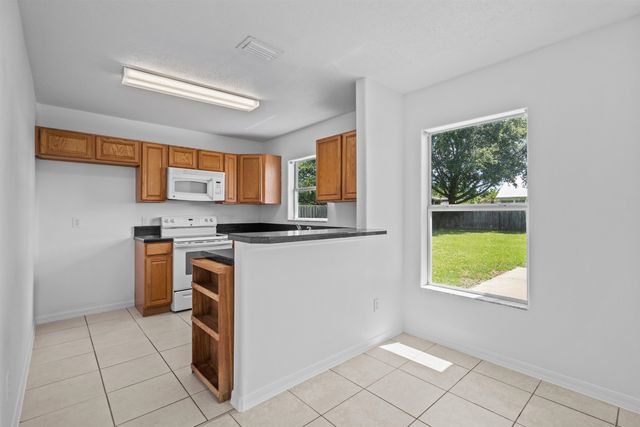 204 Saranac Ln, St Augustine, FL 32086