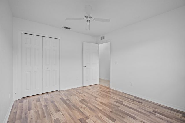 204 Saranac Ln, St Augustine, FL 32086