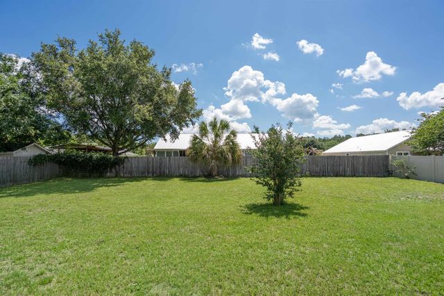 204 Saranac Ln, St Augustine, FL 32086
