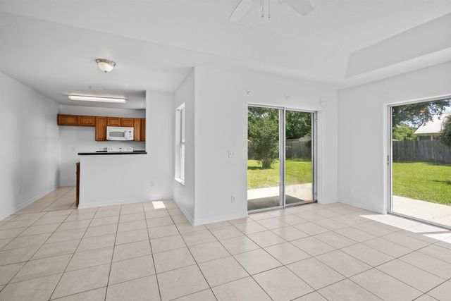 204 Saranac Ln, St Augustine, FL 32086