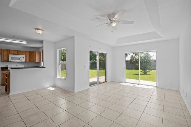 204 Saranac Ln, St Augustine, FL 32086