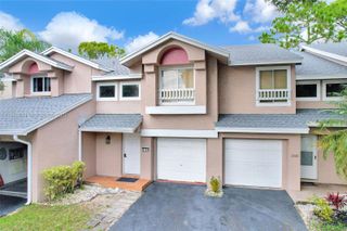 2149 W Discovery Circle W, Deerfield Beach, FL 33442