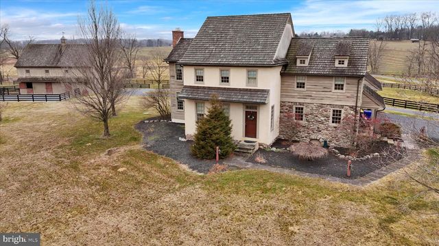 3512 MEADOW VIEW RD, Manheim, PA 17545