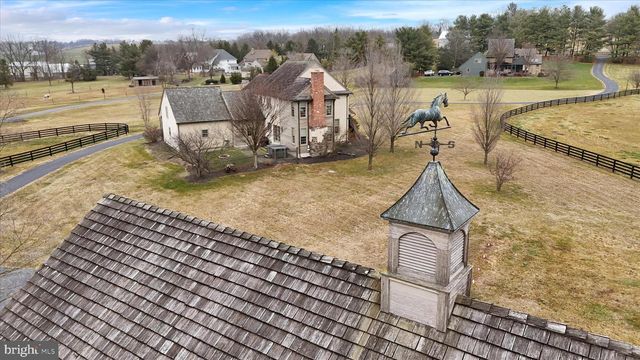 3512 MEADOW VIEW RD, Manheim, PA 17545