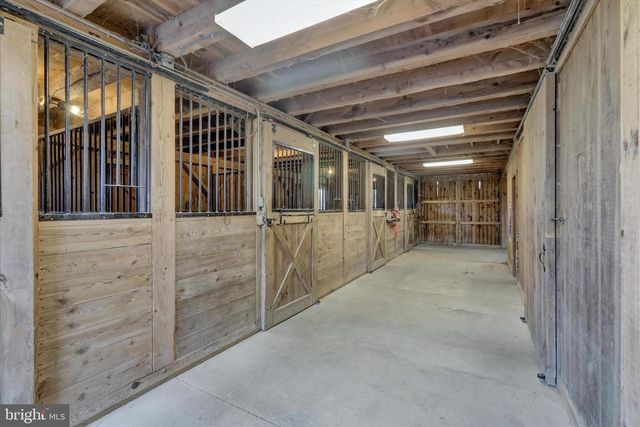 3512 MEADOW VIEW RD, Manheim, PA 17545