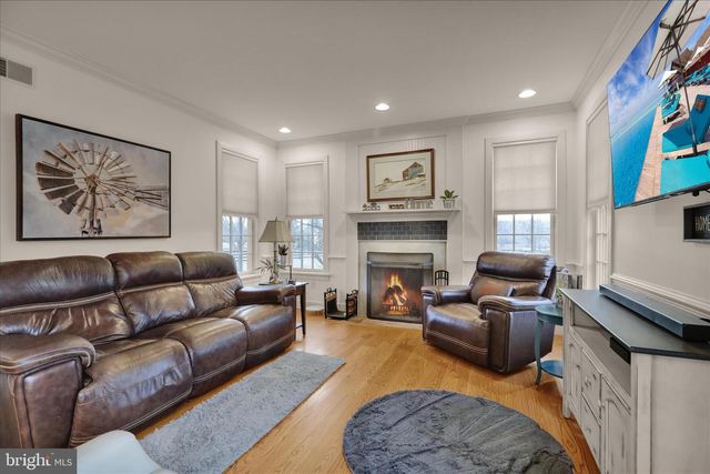 3512 MEADOW VIEW RD, Manheim, PA 17545