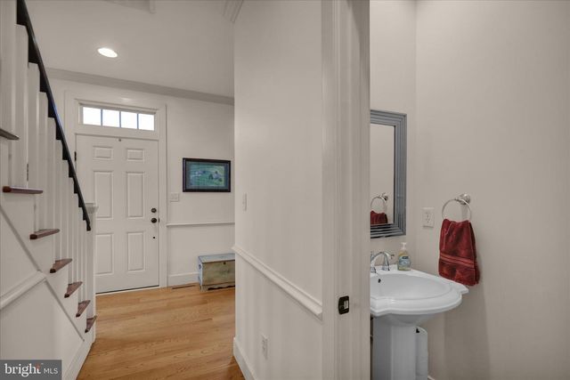 3512 MEADOW VIEW RD, Manheim, PA 17545