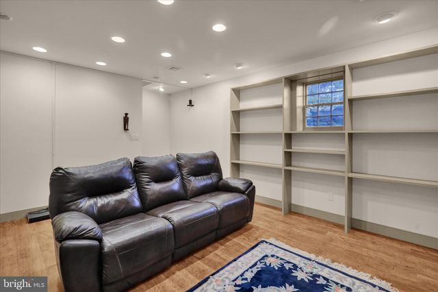 3512 MEADOW VIEW RD, Manheim, PA 17545