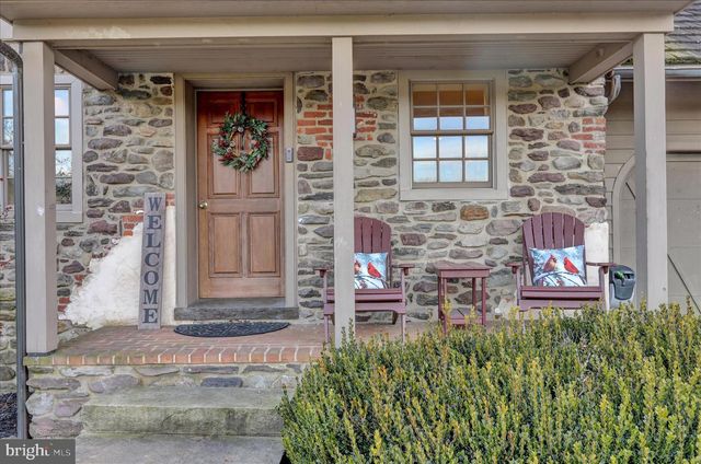 3512 MEADOW VIEW RD, Manheim, PA 17545