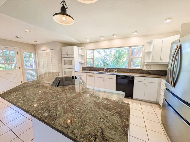 4554 COOPER ROAD, Sarasota, FL 34232