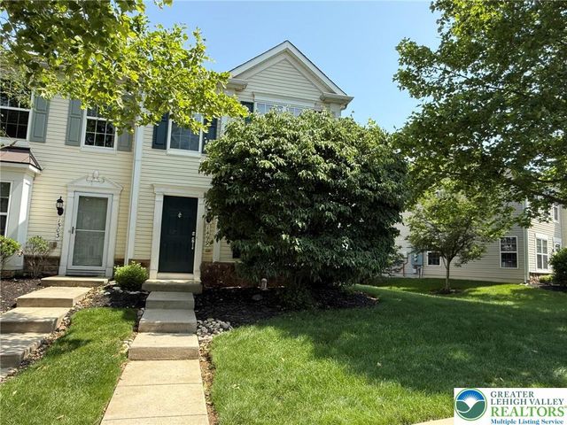 1499 Artisan Court, Upper Macungie Twp, PA 18031