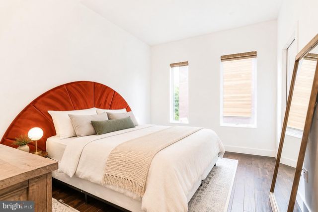 447 WALLACE ST, Philadelphia, PA 19123