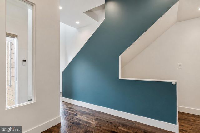 447 WALLACE ST, Philadelphia, PA 19123