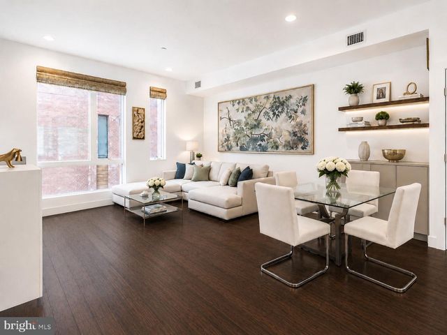 447 WALLACE ST, Philadelphia, PA 19123