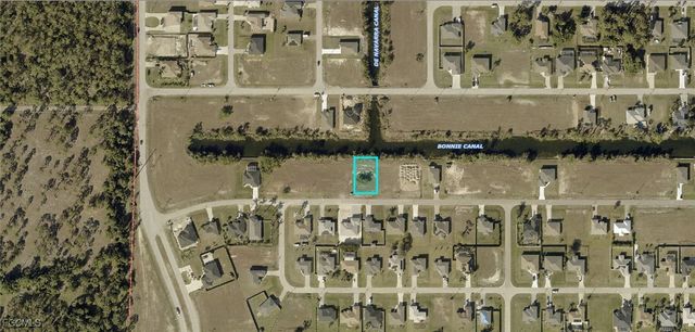 907 NE 32nd TER, Cape Coral, FL 33909