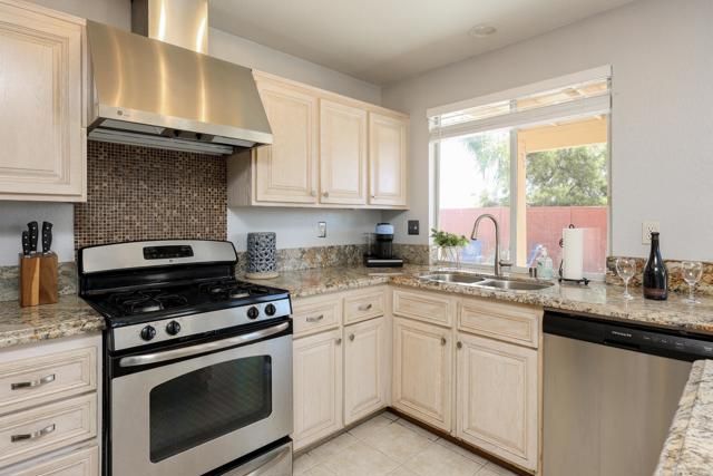 728 Cardona, Chula Vista, CA 91910