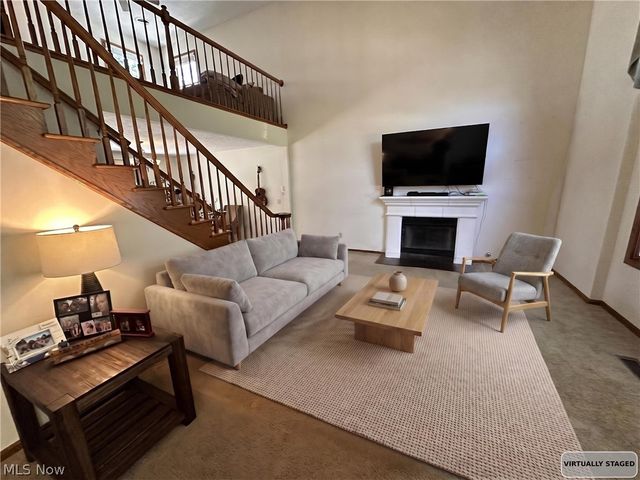 16492 Sunwood Oval, Strongsville, OH 44136