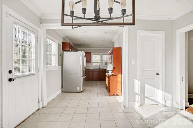 406 S Catawba Street, Lancaster, SC 29720