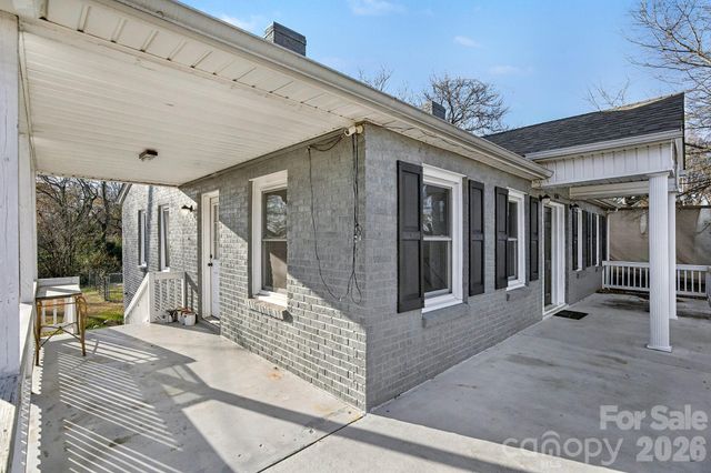 406 S Catawba Street, Lancaster, SC 29720