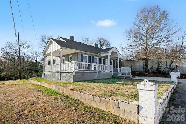 406 S Catawba Street, Lancaster, SC 29720