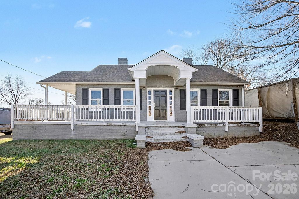 406 S Catawba Street, Lancaster, SC 29720
