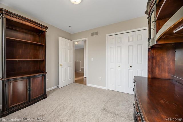 26013 Ranger Avenue, Warren, MI 48091