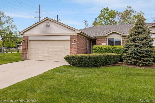 26013 Ranger Avenue, Warren, MI 48091