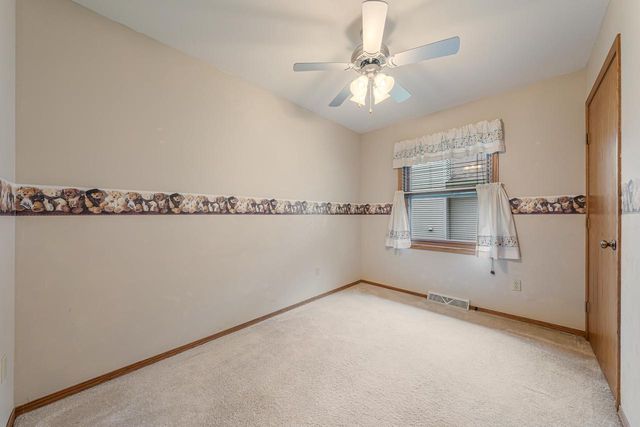 3115 W 9TH AVENUE, Oshkosh, WI 54904