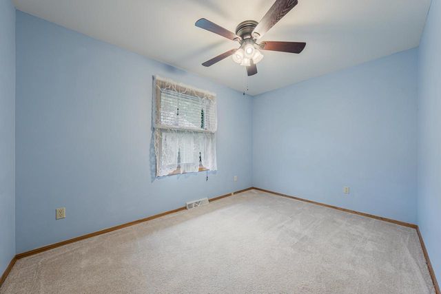 3115 W 9TH AVENUE, Oshkosh, WI 54904