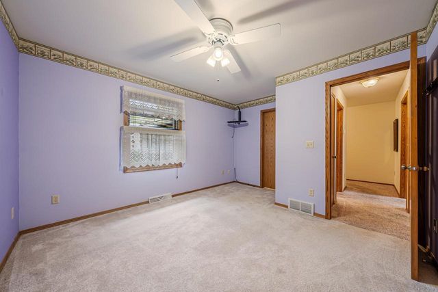 3115 W 9TH AVENUE, Oshkosh, WI 54904