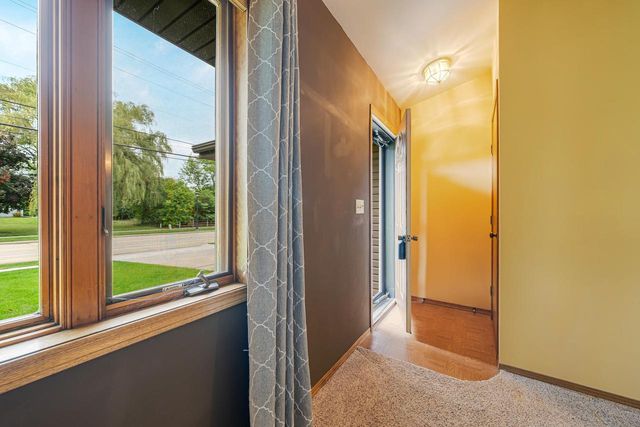 3115 W 9TH AVENUE, Oshkosh, WI 54904