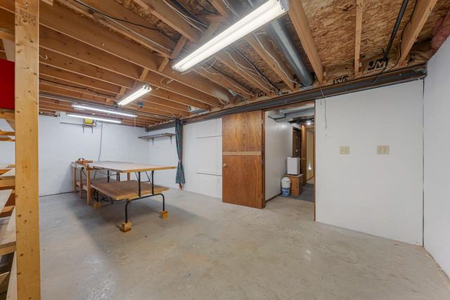 3115 W 9TH AVENUE, Oshkosh, WI 54904