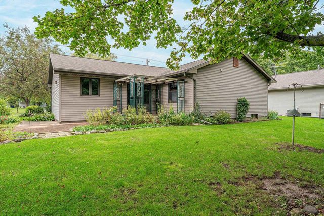 3115 W 9TH AVENUE, Oshkosh, WI 54904