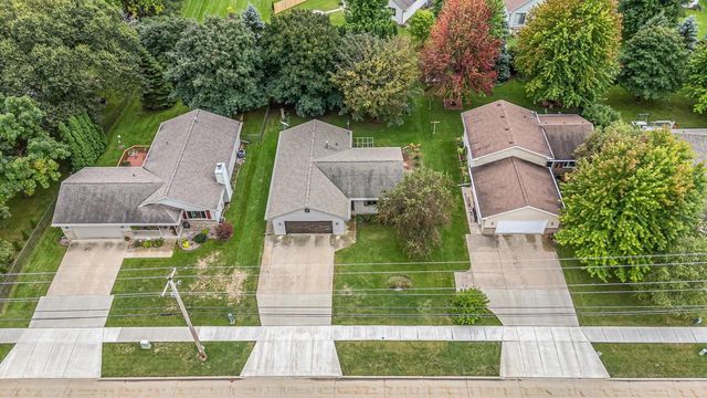 3115 W 9TH AVENUE, Oshkosh, WI 54904