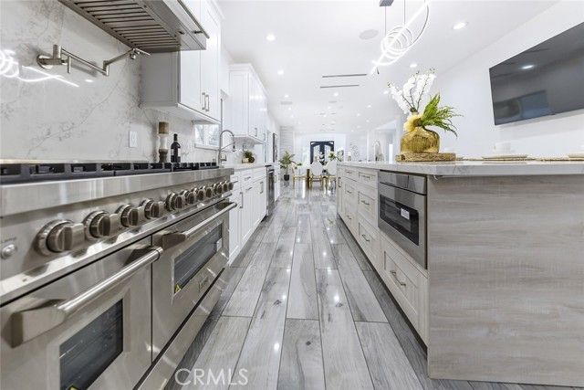 5157 Avenida Oriente, Tarzana (los Angeles), CA 91356