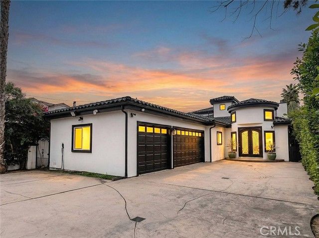 5157 Avenida Oriente, Tarzana (los Angeles), CA 91356