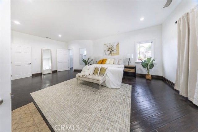 5157 Avenida Oriente, Tarzana (los Angeles), CA 91356