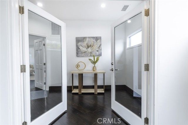 5157 Avenida Oriente, Tarzana (los Angeles), CA 91356