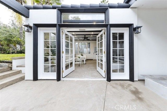 5157 Avenida Oriente, Tarzana (los Angeles), CA 91356