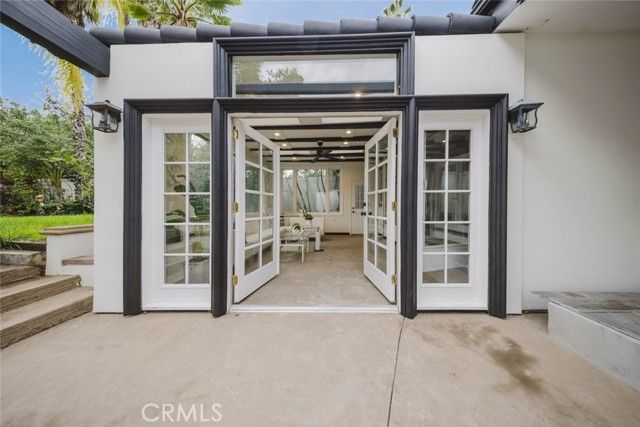 5157 Avenida Oriente, Tarzana (los Angeles), CA 91356