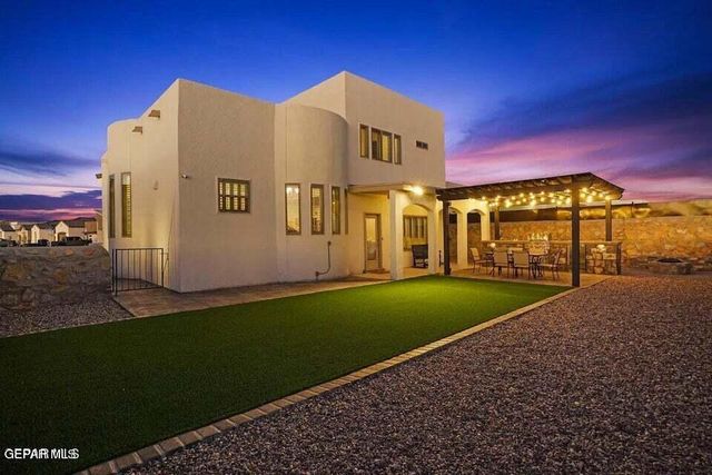 13404 Emerald Rose Court, Horizon City, TX 79928