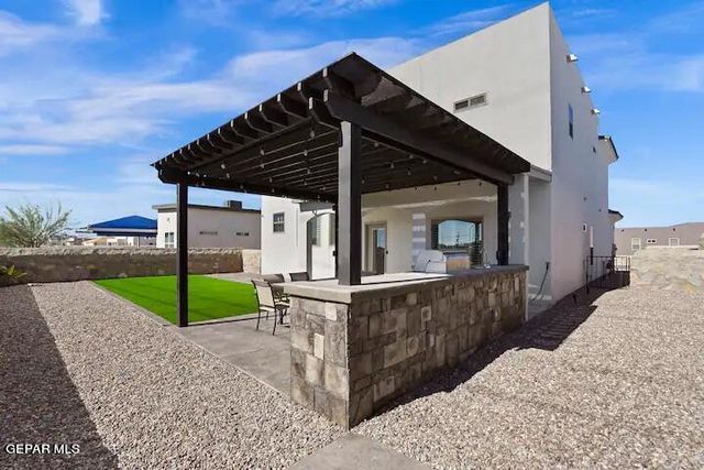 13404 Emerald Rose Court, Horizon City, TX 79928