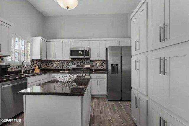 13404 Emerald Rose Court, Horizon City, TX 79928