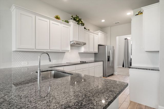 626 Poppie Lane, Midlothian, TX 76065