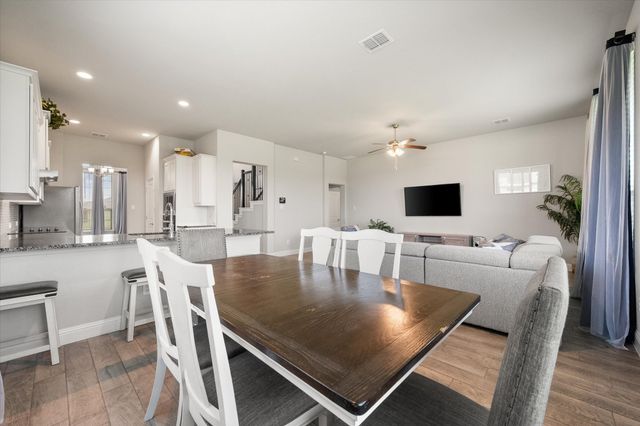 626 Poppie Lane, Midlothian, TX 76065