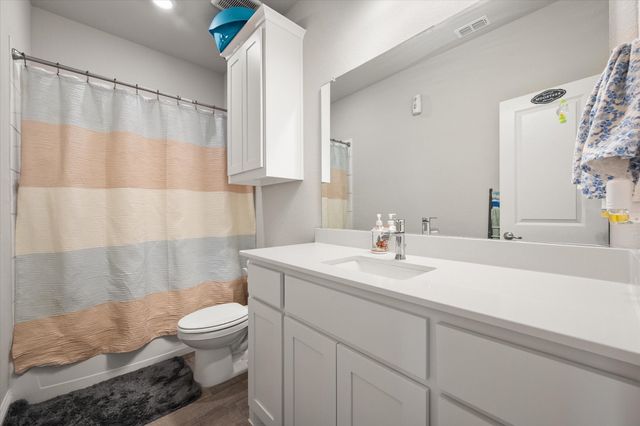 626 Poppie Lane, Midlothian, TX 76065