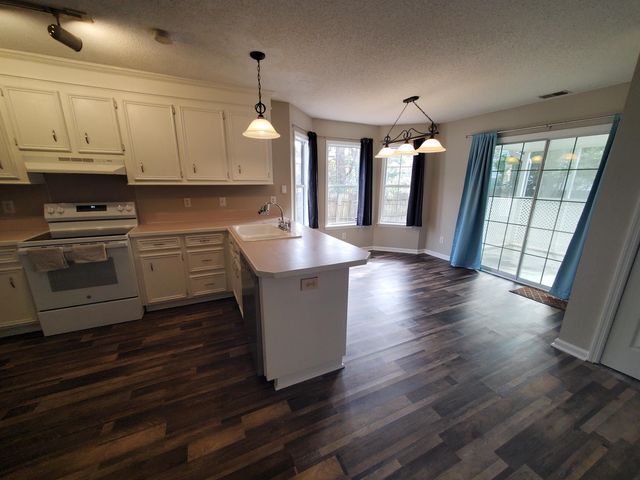 381 Arlington Drive, Charleston, SC 29414