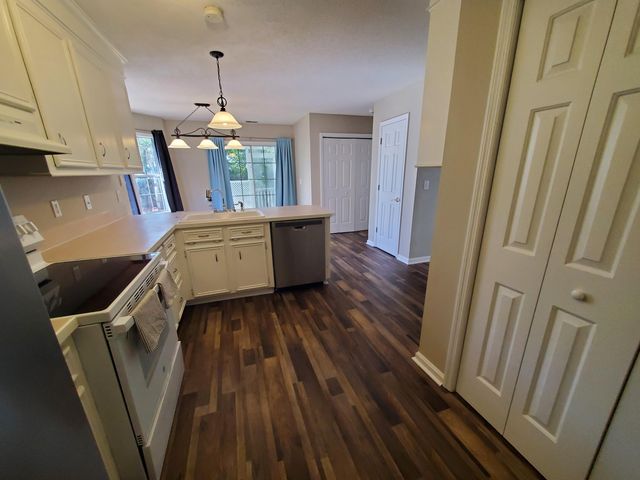 381 Arlington Drive, Charleston, SC 29414