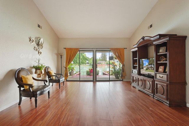 4394 Mallard Creek Cir, Stockton, CA 95207